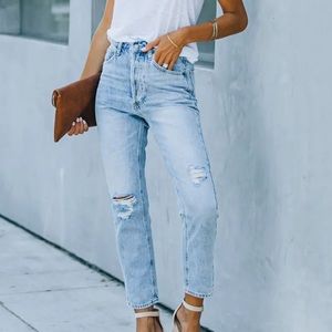 NWT Vici Kason Distressed Straight Leg Jean